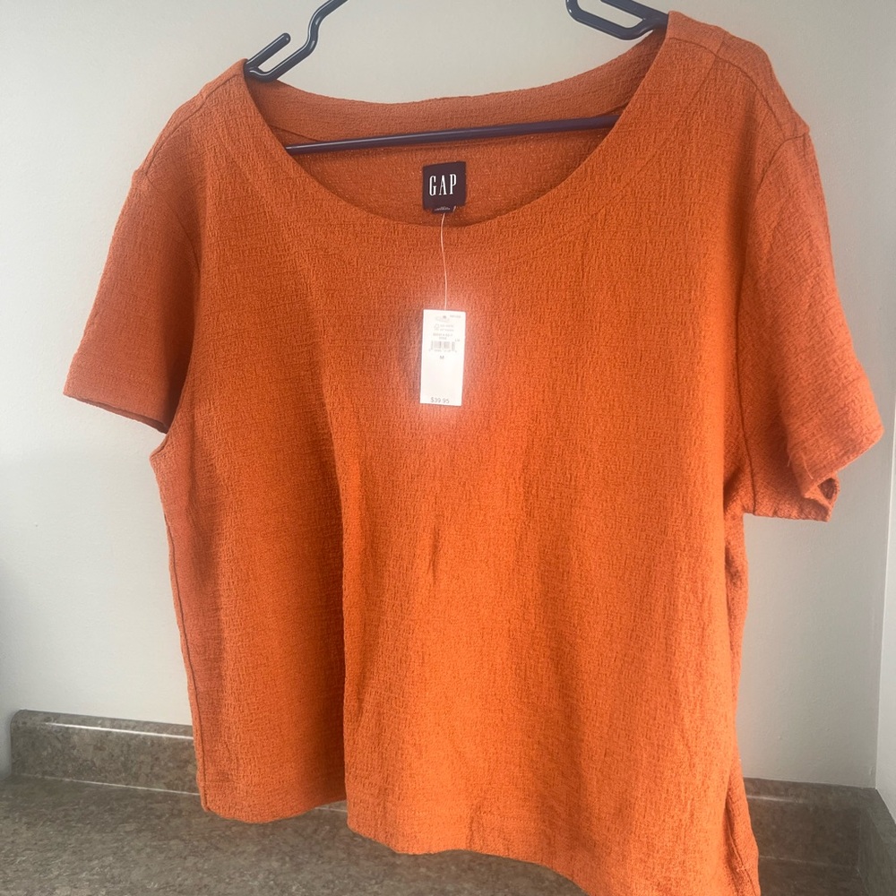 GAP Orange Short Sleeve Tee